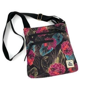 Dakine Hawaii JO JO Black Floral Crossbody Bag
